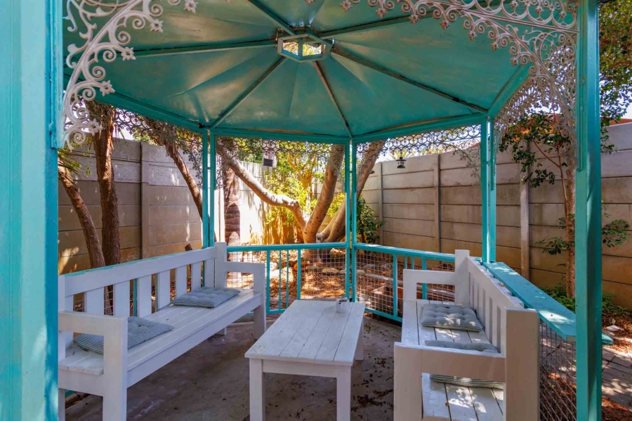 2 Bedroom Property for Sale in Table View Western Cape